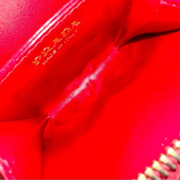 Authentic PRADA Cherry Red Saffiano Leather Card & Coin Holder with Box - Picture 16 of 16